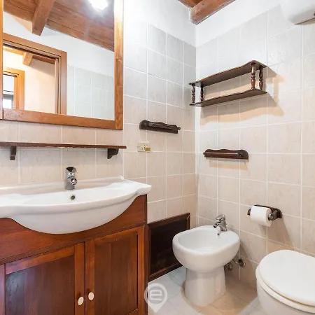 Sunny Delight Apartment *